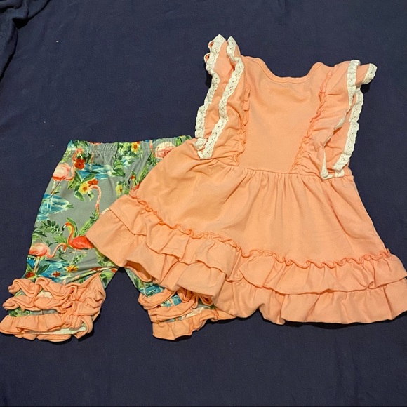 Beautiful flamingo shorts set!!🦩 - Picture 5 of 5